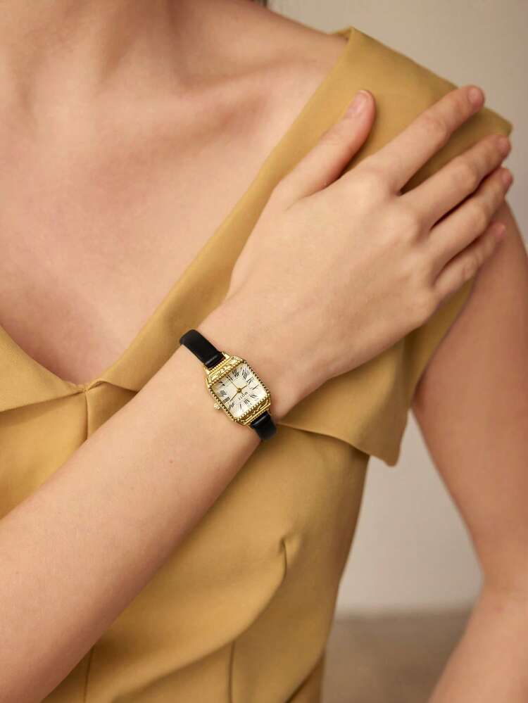 ENGRAVED GOLD-TONE ROMAN NUMERAL WOMEN'S WATCH