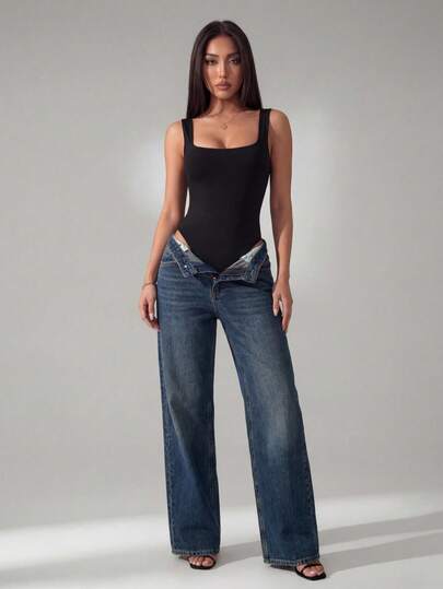 SHEIN PETITE Body Preto De Pescoço De Colher Sólido Sem Mangas Com Gola Em U