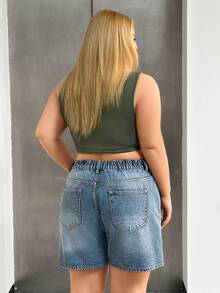 SHEIN Cottnline Plus Size Summer Casual Washed Slant Pocket Loose Denim Shorts - Light Wash - View 2