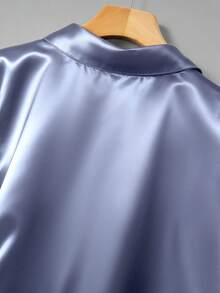 GlowEve CURVE Plus Size Satin Fabric Collared V-Neck Short Sleeve Fitted Shirt, Casual Commute Elegant Outgoing Date Party Blouse - Dusty Blue - View 5