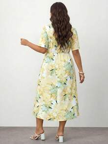 Enliva Plus Size Summer Casual Vacation Elegant V-Neck Dress,Beach Dress Sundress,Holiday Outfits Boho, For Apple And Rounded Body Shape - Multicolor - View 2