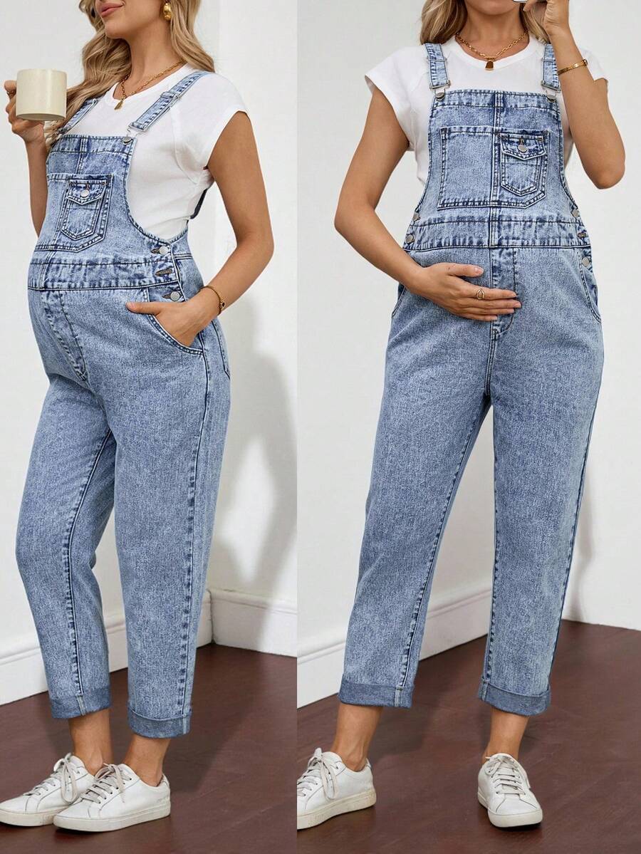 SHEIN Maternity Light Blue Casual Summer Sleeveless Versatile Denim Jumpsuit Spring To Summer Carnival Costume Commuting Vacation Graduation Chic Y2k Cute Streetwear Party Wedding Elegant Business Casual Casual Light Blue Wash Denim Overalls Loose Fit Adjustable Straps Jumpsuit With Pockets - Blue - View 1