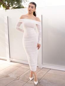Andrea Bello Spring And Summer Elegant White Long-Sleeved Off-Shoulder Pleated Mesh Bodycon Dress - White - View 3