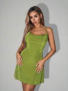 SHEIN ICON Fitted Glitter Velvet Backless Waist Cinched Mini Dress - Green - View 2