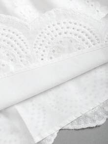 SHEIN Sweetro Đầm nữ mùa hè dễ thương, ngọt ngào, thanh lịch, dáng chữ A, xếp ly, ôm sát, gấu váy nhún bèo, màu trắng thêu, cổ áo xếp nếp lượn sóng, đen trắng kẻ caro, dây đeo mảnh. - Đen và trắng - Xem 7