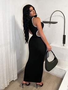 SHEIN SXY 黑白撞色镂空无袖修身连衣裙 - 黑與白 - 查看 2