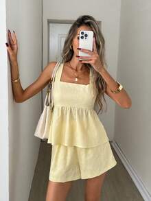 Easowa Bộ đồ gồm áo hai dây dáng chữ A cổ vuông hở lưng thắt nơ, gấu áo xếp ly và quần short dáng chữ A cạp chun, vải dệt hoa jacquard, màu vàng nhạt, phong cách thường ngày thoải mái, thanh lịch, thích hợp mặc đi làm hoặc đi nghỉ mát, bộ đồ 2 mảnh mùa xuân/hè cho nữ, bộ đồ đi nghỉ mát cho nữ, bộ đồ hè cho nữ, bộ đồ hai mảnh bằng vải lanh cho nữ, bộ đồ hè 2 mảnh cho nữ. - Vàng nhạt - Xem 4