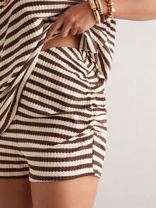 Freevana 波西米亚休闲度假加大码黑白条纹针织两件套 - 短袖T恤+短裤，宽松修身休闲外套，夏季 - 咖啡棕 - 查看 7
