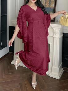 Dazy Plus Plus Size Elegant Solid Color Cutout Dress, Summer - Burgundy - View 3