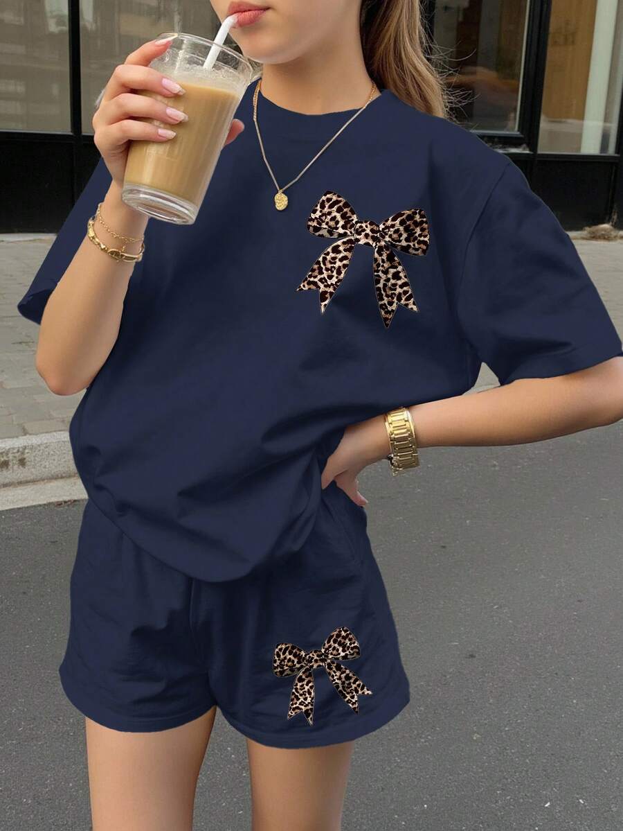 复古蝴蝶结豹纹印花少女休闲简约宽松圆领短袖T恤短裤两件套,适合春夏穿着 - 彩色 - 查看 1