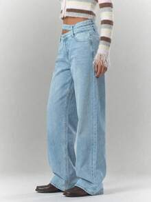 RueChic Jean à taille mi-haute avec ceinture détaillée en 100% coton, jambe évasée - Jean clair - Voir 3