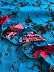 Maweii 大码女士度假抽象撞色印花吊带深褶皱设计，露背松紧腰，多层荷叶边蛋糕裙，撞色花卉饰边，大码半身裙，新款大码度假、海滩、日光浴、时尚百搭外出、派对、约会之夜、情人节浪漫约会、时尚吊带长裙 - 彩色 - 查看 8