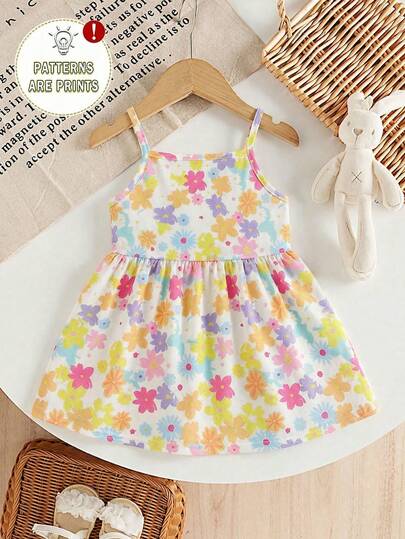 Vestido de tirantes con estampado floral diminuto y colorido para niñas pequeñas de SHEIN, fácil de usar, colores vibrantes, tela suave y cómoda, adecuado para el verano