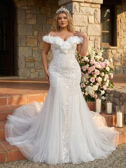 Glamrae Plus Size Elegant Luxurious Romantic Beaded Embroidery Mesh Patchwork 3D Floral Trim Off Shoulder Fitted Mermaid Mesh Wedding Dress For Bridal Events Mermaid Wedding Dress White Wedding Dress Curve Wedding Dress