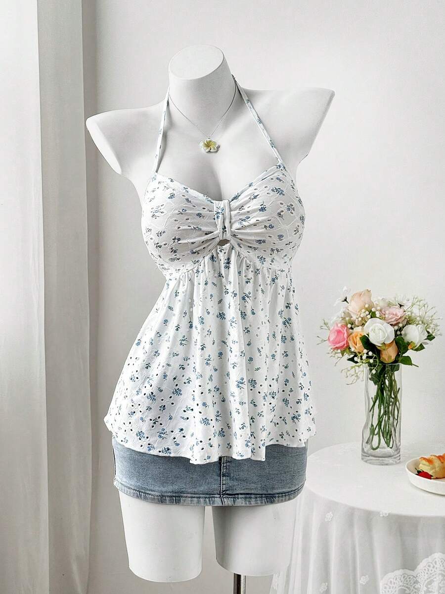 Sweetra New Sweet Versatile Fresh Ditsy Floral Slim Fit Camisole For Summer - White - View 1