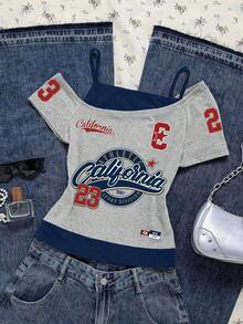 Camiseta gráfica casual con corte en el hombro con números y letras para adolescentes, uso versátil diario - Gris - Ver 1