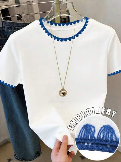 Resyla New Summer Design, Dog Tooth Embroidery, Suitable For Outdoor, Streetwear, Casual, And Dating Occasions Women Short Sleeve T-Shirt