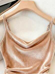 Franclia Fashionable New Glossy Velvet Elegant Sleeveless Camisole, Suitable For Vacation, Nightclub, Layering, Sexy French Pleated Collar Asymmetrical Hem Women T-Shirt - Apricot - View 4