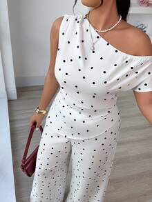 SHEIN LUNE Bộ đồ hai mảnh gồm áo croptop lệch vai màu trắng phối chấm bi đen và quần dài, thích hợp cho công sở, đi chơi hàng ngày (Dành cho nữ cỡ lớn, mùa xuân và mùa hè). - Đen và trắng - Xem 3