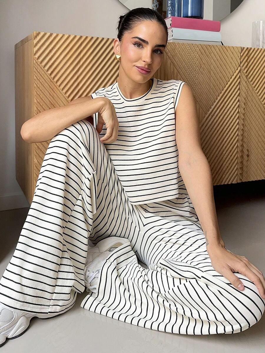 Marta Soriano 女士两件套条纹背心和裤子，休闲 - 黑與白 - 查看 1