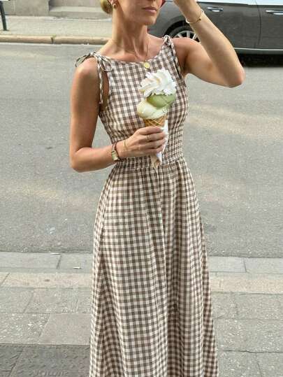 Pariaura Rochie maxi în carouri maro, nouă sosire 2026, pentru femei, cu bretele cu papion și talie smockată cu volane, stil minimalist casual pentru navetiști, perfectă pentru ținute zilnice în vacanță