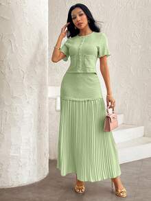 Modelyn Women's Elegant Pink Textured Short Sleeve Jacket And Pleated Skirt 2 Pieces Set - Green - View 7