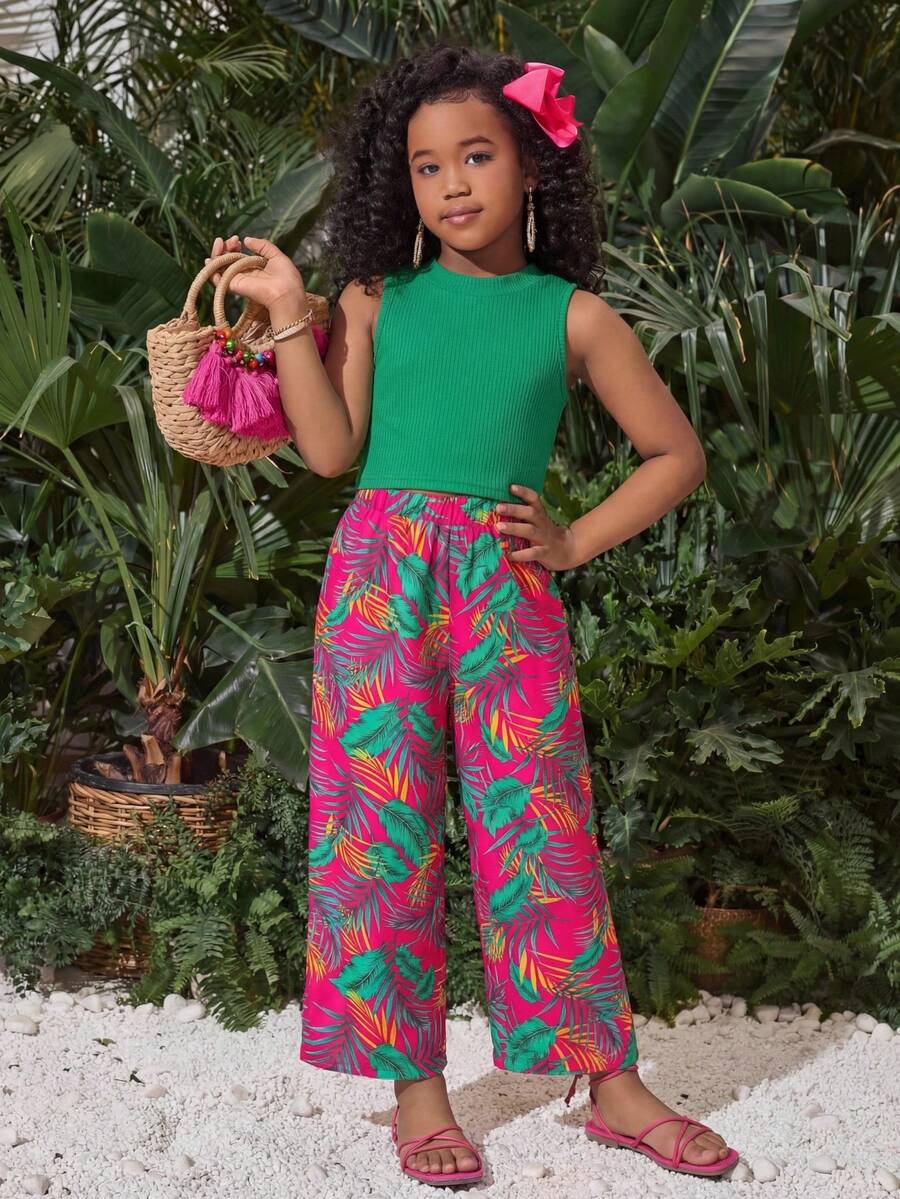 SHEIN 两件套少女夏季可爱度假针织绿色碎花吊带背心和裤子套装 - 綠色 - 查看 1