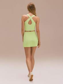 GLOWMODE FeatherFit™交叉肩带露背深V领背心，适合低强度瑜伽日常穿着，秋冬季适用。 - 薄荷綠 - 查看 7