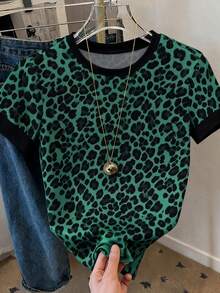 Resyla Women's Leopard Print Casual Round Neck Short Sleeve T-Shirt - Multicolor - View 3