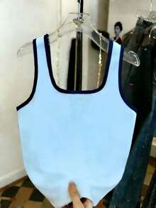 Resyla Mejor vendido Camiseta de tirantes ajustada con cuello de escote y ribete de contraste para mujeres - Celeste - Ver 2