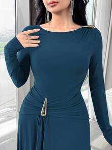 Modelyn 女士优雅金属装饰中长连衣裙，秋季 - 水鴨藍 - 查看 3