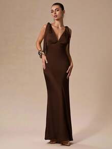xheSHEIN  Vestido de unicolor minimalista y sexy de cuello en V profundo, espalda descubierta y lazo, color amarillo crema, adecuado para fiestas, cócteles, ocasiones formales, dama de honor, cumpleaños, Navidad, casual de negociosxhe - Café integral - Ver 7