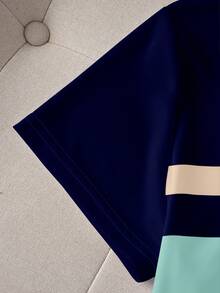 EMERY ROSE Áo thun nữ dáng regular fit, họa tiết kẻ sọc cổ điển, thiết kế thanh lịch, thích hợp mặc hàng ngày, họa tiết bướm tối giản. - Nhiều màu - Xem 4