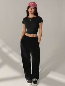 SHEIN PETITE Camiseta corta de mujer de unicolor, cuello de pico, manga corta y ajustada - Negro - Ver 8