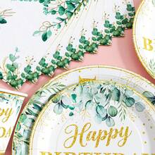 Bộ chén đĩa, khăn ăn và cốc dùng một lần họa tiết lá và viền vàng mừng sinh nhật, phục vụ 20 người. Bộ đồ dùng tiệc dùng một lần này (bao gồm đĩa, khăn ăn và cốc) rất phù hợp cho các bữa tiệc sinh nhật, đám cưới và dã ngoại gia đình. - Xem 5