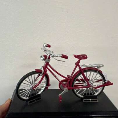 1件复古自行车模型，有红色和黑色可选，28英寸经典自行车模型，DIY组装，迷你自行车模型摆件，压铸自行车收藏品，复古微型车辆家居装饰。