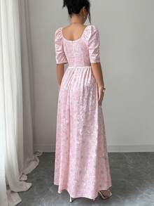 Elenzga 女士优雅时尚通勤休闲舒适迷人复古简约高端浪漫假日宫廷网纱刺绣拼接可拆卸花朵方领泡泡袖收腰A字碎花连衣裙（随机印花） - 粉色 - 查看 2