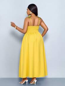 SOLERSUN Plus Size Women's Summer Elegant Yellow V-Neck Sleeveless Maxi Dress,3D Floral Embroidered Lace,A-Line Waist Cinched Vacation Holiday Resort Outfits - Yellow - View 5