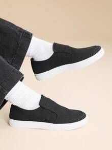 CUCCOO EASI Men's Fashion Simple And Comfortable Slip-On Casual Sports Shoes Board Shoes Non-Slip Students Four-Season Versatile Style Casual Student Sports Shoes Board Shoes - Black - View 10