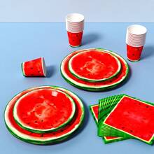 西瓜图案一次性餐盘、餐巾纸和杯子套装，可供8位客人使用。这款一次性派对用品套装（包括餐盘、餐巾纸和杯子）非常适合生日派对、婚礼和家庭野餐。 - 查看 4