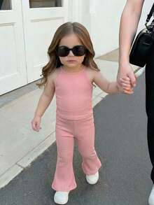 SHEIN 女婴可爱夏季粉色针织吊带背心和喇叭裤套装 - 彩色 - 查看 1