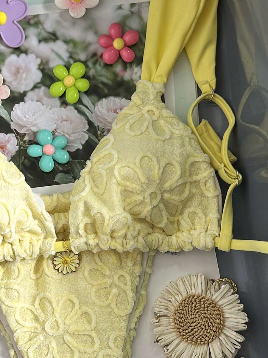 Swim Vcay Conjunto de traje de baño sexy para mujer de 2 piezas con top de triángulo de tela texturizada con estampado floral y tirantes gruesos, y braguitas tipo bikini, para primavera/verano - Amarillo claro - Ver 1