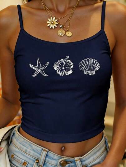 少女沙滩风印花吊带背心，休闲舒适，适合春夏穿着，设计百搭，适合户外、运动、摄影、居家、上学、节日等场合，也是馈赠佳品。