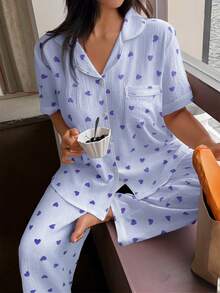 SHEIN Napfluff CURVE Bộ đồ ngủ tay ngắn màu đỏ rượu vang nhăn nhúm in hình trái tim và trắng, có cổ cài nút. - Màu xanh lam - Xem 1
