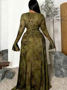 Maweii 大码女式印花不对称领口喇叭袖时尚连衣裙 - 橄欖綠 - 查看 2