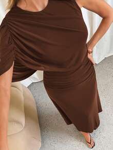 Aloruh 女士优雅圆领单肩不对称腰身网纱可可棕色连衣裙 - 咖啡 - 查看 6