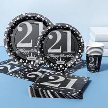 黑色背景21岁生日星空主题一次性餐盘、餐巾纸和杯子套装，可供8位客人使用。这款一次性派对用品套装（包括餐盘、餐巾纸和杯子）非常适合生日派对、婚礼和家庭野餐。 - 查看 3