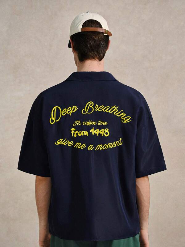 Courvante 男士夏季休闲街头风刺绣落肩宽松衬衫 Tenniscore Preppy