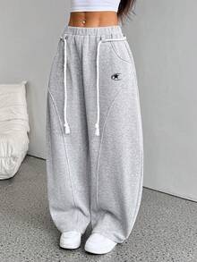 SHEIN PETITE 女士秋冬街头风返校学院风休闲保暖舒适法式灰弹力腰带弧形裤脚阔腿运动裤舒适裤灰色运动裤 - 灰色 - 查看 8