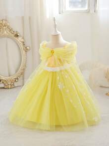 Glamorique Kids Đầm công chúa lưới màu vàng cho bé gái, đầm phồng voan in họa tiết bông tuyết, viền lông trắng, đính sequin vàng, trang phục dự tiệc, đầm dạ hội thanh lịch, hàng mới về mùa Thu/Đông, phù hợp mọi mùa, phong cách Trung Đông & Châu Âu, chất liệu mềm mại và thoải mái, thời trang Xuân/Hè 2026, thời trang mới SS26, đồ cần thiết cho kỳ nghỉ, trang phục mùa hè cho trẻ em. - Màu vàng - Xem 7